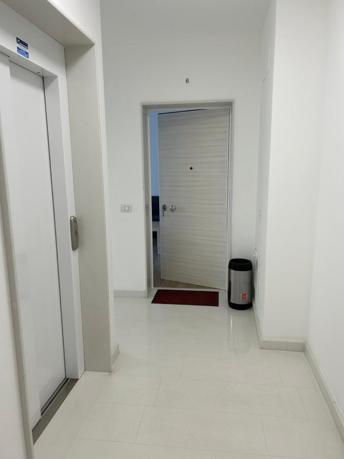 Central Modern Apartment 巴里 外观 照片